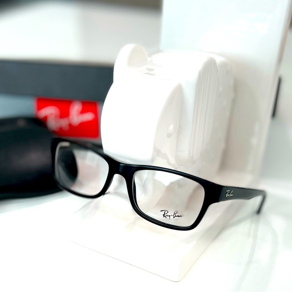 Ray-Ban Glasses - Picture 2 of 8